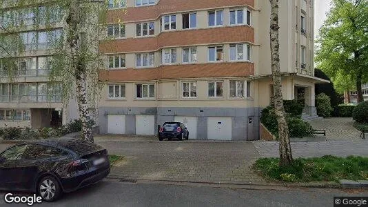 Apartments for rent in Brussels Elsene - Photo from Google Street View