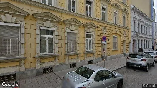 Apartments for rent in Vienna Landstraße - Photo from Google Street View