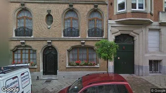 Apartments for rent in Brussels Elsene - Photo from Google Street View