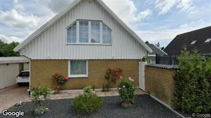 Apartments for rent in Husie - Photo from Google Street View