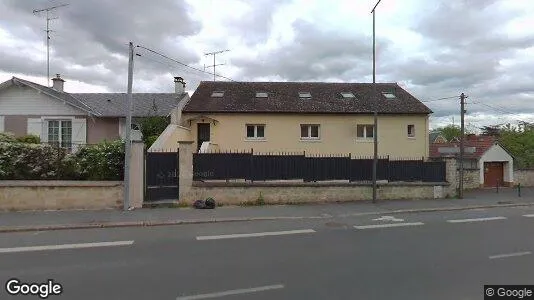 Apartments for rent in Pontoise - Photo from Google Street View