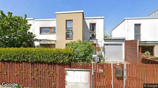 Apartments for rent in Praha-východ - Photo from Google Street View