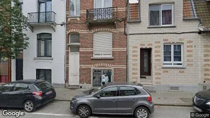 Apartments for rent in Brussels Sint-Jans-Molenbeek - Photo from Google Street View