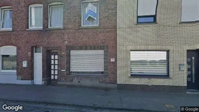 Apartments for rent in Moeskroen - Photo from Google Street View