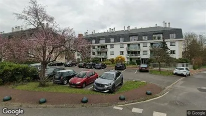 Apartments for rent in Senlis - Photo from Google Street View
