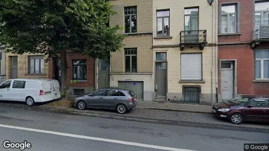 Apartments for rent in Brussels Etterbeek - Photo from Google Street View