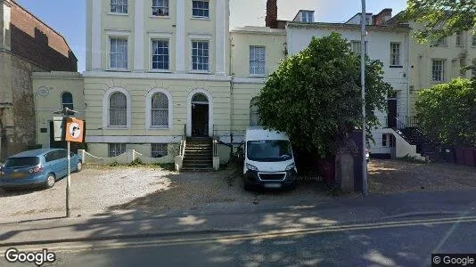 Apartments for rent in Reading - Berkshire - Photo from Google Street View
