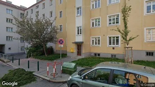 Apartments for rent in Wien Simmering - Photo from Google Street View
