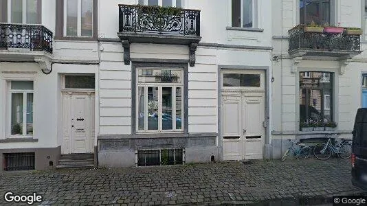 Apartments for rent in Brussels Etterbeek - Photo from Google Street View