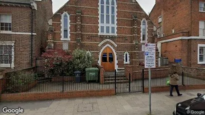 Apartments for rent in Reading - Berkshire - Photo from Google Street View