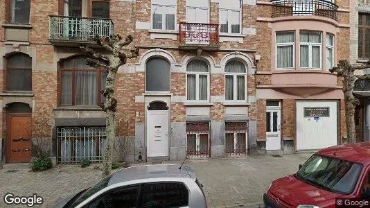 Apartments for rent in Brussels Schaarbeek - Photo from Google Street View