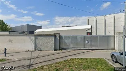 Apartments for rent in Wien Simmering - Photo from Google Street View