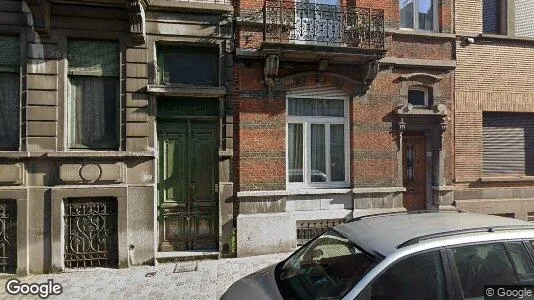 Apartments for rent in Brussels Schaarbeek - Photo from Google Street View