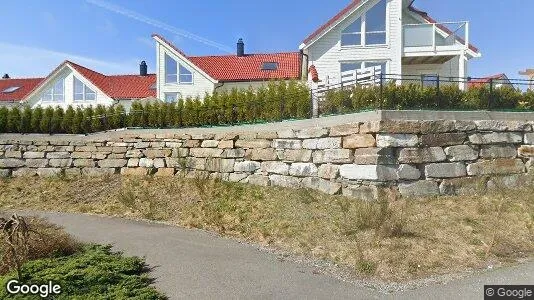 Apartments for rent in Fjell - Photo from Google Street View