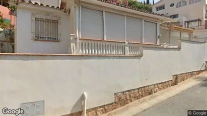 Apartments for rent in Fuengirola - Photo from Google Street View