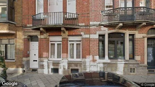 Apartments for rent in Brussels Elsene - Photo from Google Street View