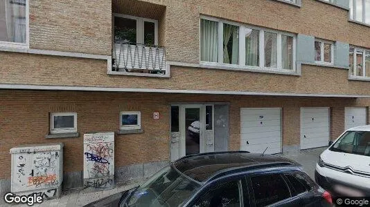 Apartments for rent in Brussels Schaarbeek - Photo from Google Street View