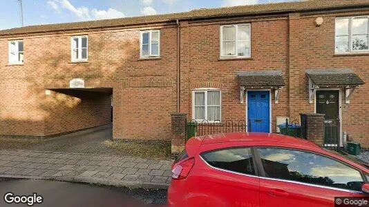 Apartments for rent in Aylesbury - Buckinghamshire - Photo from Google Street View