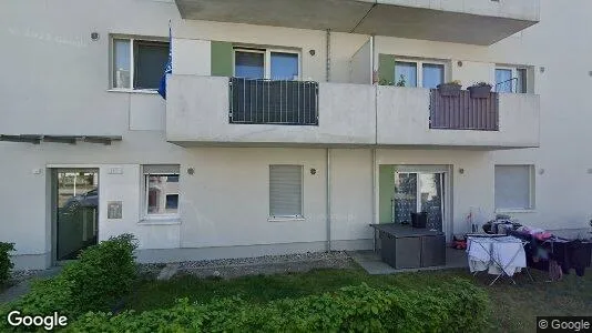 Apartments for rent in Berlin Treptow-Köpenick - Photo from Google Street View