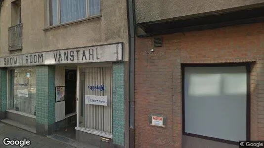 Apartments for rent in Moeskroen - Photo from Google Street View