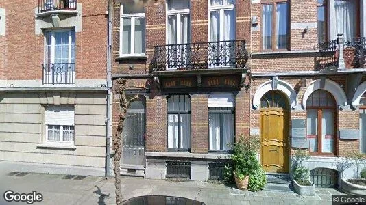 Apartments for rent in Brussels Sint-Lambrechts-Woluwe - Photo from Google Street View
