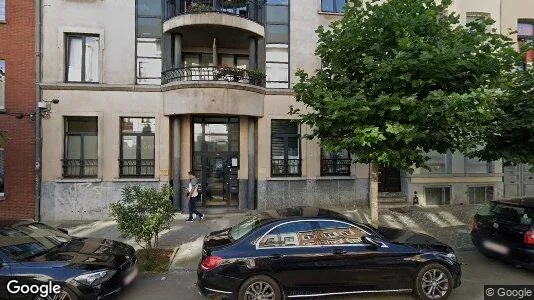 Apartments for rent in Brussels Schaarbeek - Photo from Google Street View