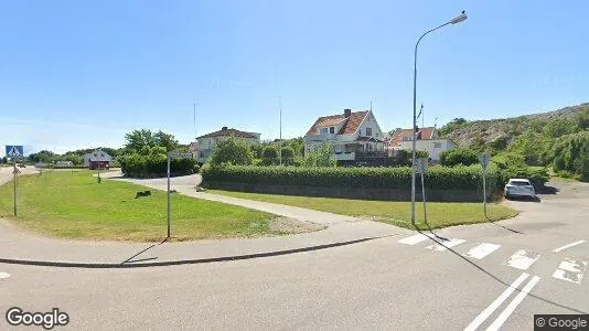 Apartments for rent in Tjörn - Photo from Google Street View