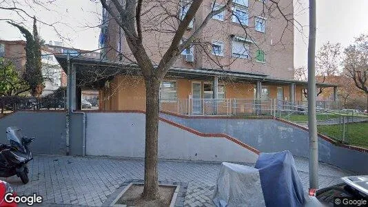 Apartments for rent in Madrid Ciudad Lineal - Photo from Google Street View