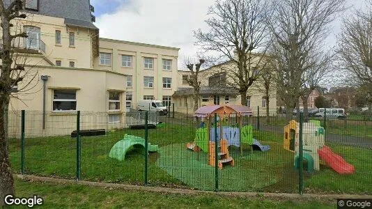 Apartments for rent in Montreuil - Photo from Google Street View