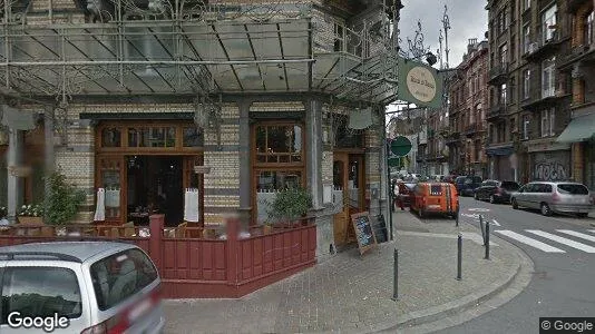 Apartments for rent in Brussels Schaarbeek - Photo from Google Street View