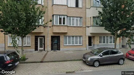 Apartments for rent in Brussels Elsene - Photo from Google Street View