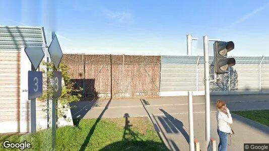 Apartments for rent in Vienna Floridsdorf - Photo from Google Street View
