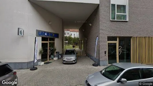 Apartments for rent in Brussels Sint-Jans-Molenbeek - Photo from Google Street View