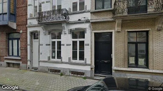 Apartments for rent in Brussels Elsene - Photo from Google Street View