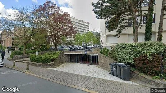 Apartments for rent in Brussels Ukkel - Photo from Google Street View