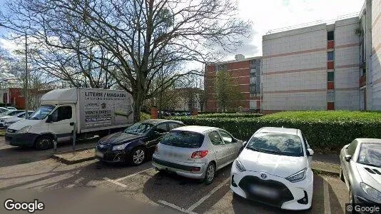 Apartments for rent in Pontoise - Photo from Google Street View