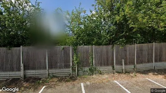 Apartments for rent in Knebworth - Hertfordshire - Photo from Google Street View
