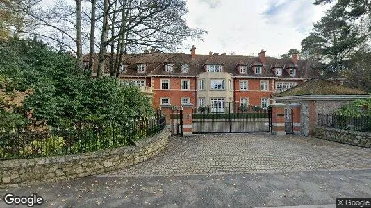 Apartments for rent in Dublin 18 - Photo from Google Street View