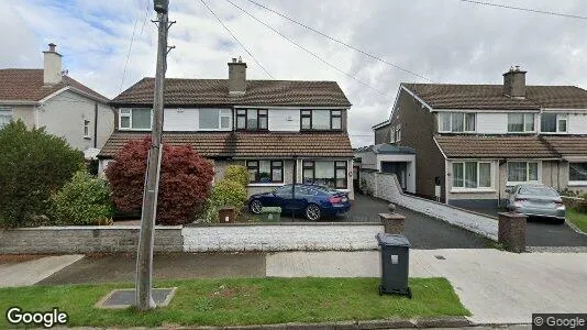 Apartments for rent in Dublin 16 - Photo from Google Street View