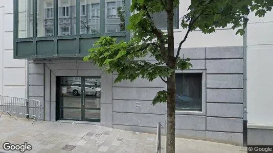 Apartments for rent in Brussels Etterbeek - Photo from Google Street View