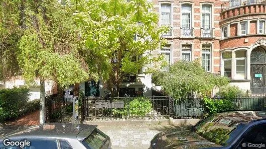 Apartments for rent in Brussels Schaarbeek - Photo from Google Street View