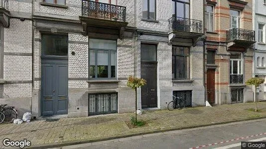 Apartments for rent in Brussels Elsene - Photo from Google Street View