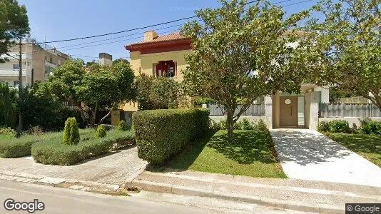 Apartments for rent in Glyfada - Photo from Google Street View
