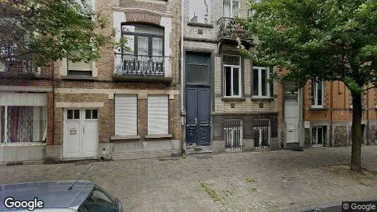 Apartments for rent in Brussels Schaarbeek - Photo from Google Street View