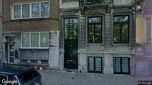 Apartments for rent in Brussels Ganshoren - Photo from Google Street View
