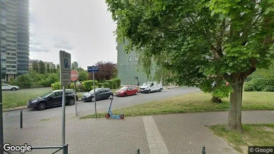 Apartments for rent in Brussels Sint-Jans-Molenbeek - Photo from Google Street View