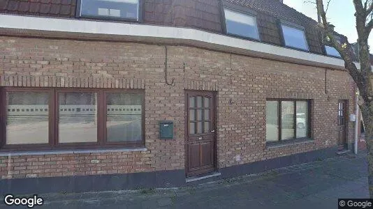 Apartments for rent in Moeskroen - Photo from Google Street View