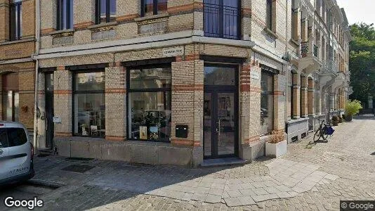 Apartments for rent in Antwerp Berchem - Photo from Google Street View