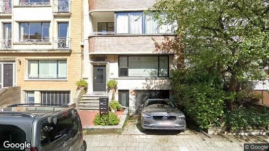Apartments for rent in Antwerp Berchem - Photo from Google Street View