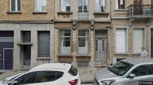Apartments for rent in Brussels Schaarbeek - Photo from Google Street View